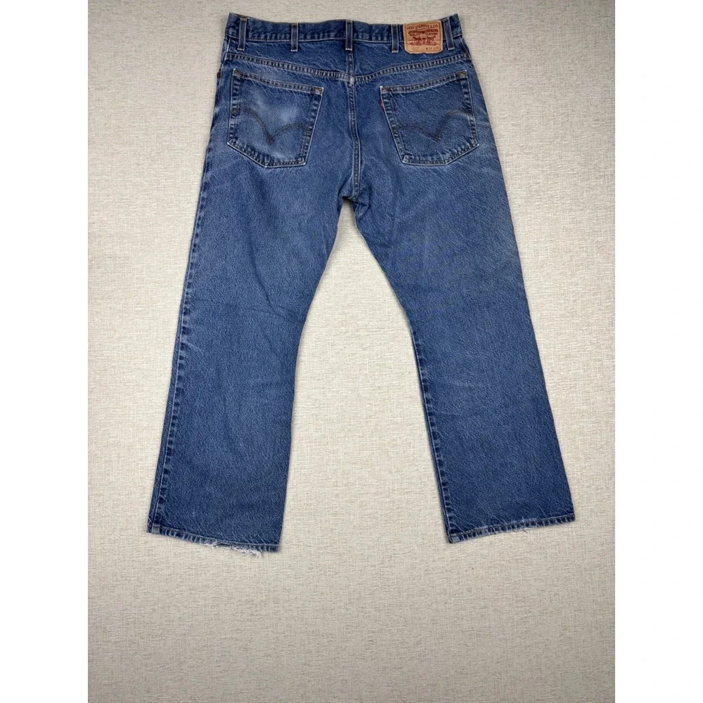 Levis levis 517